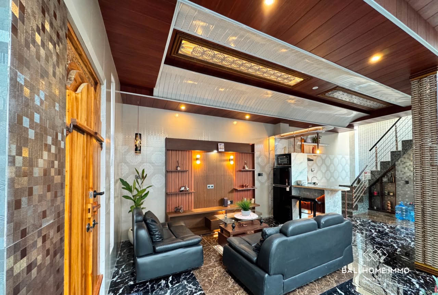 Brand New Open Living 3 Bedroom Villa For Rent In Tumbak Bayuh view 2