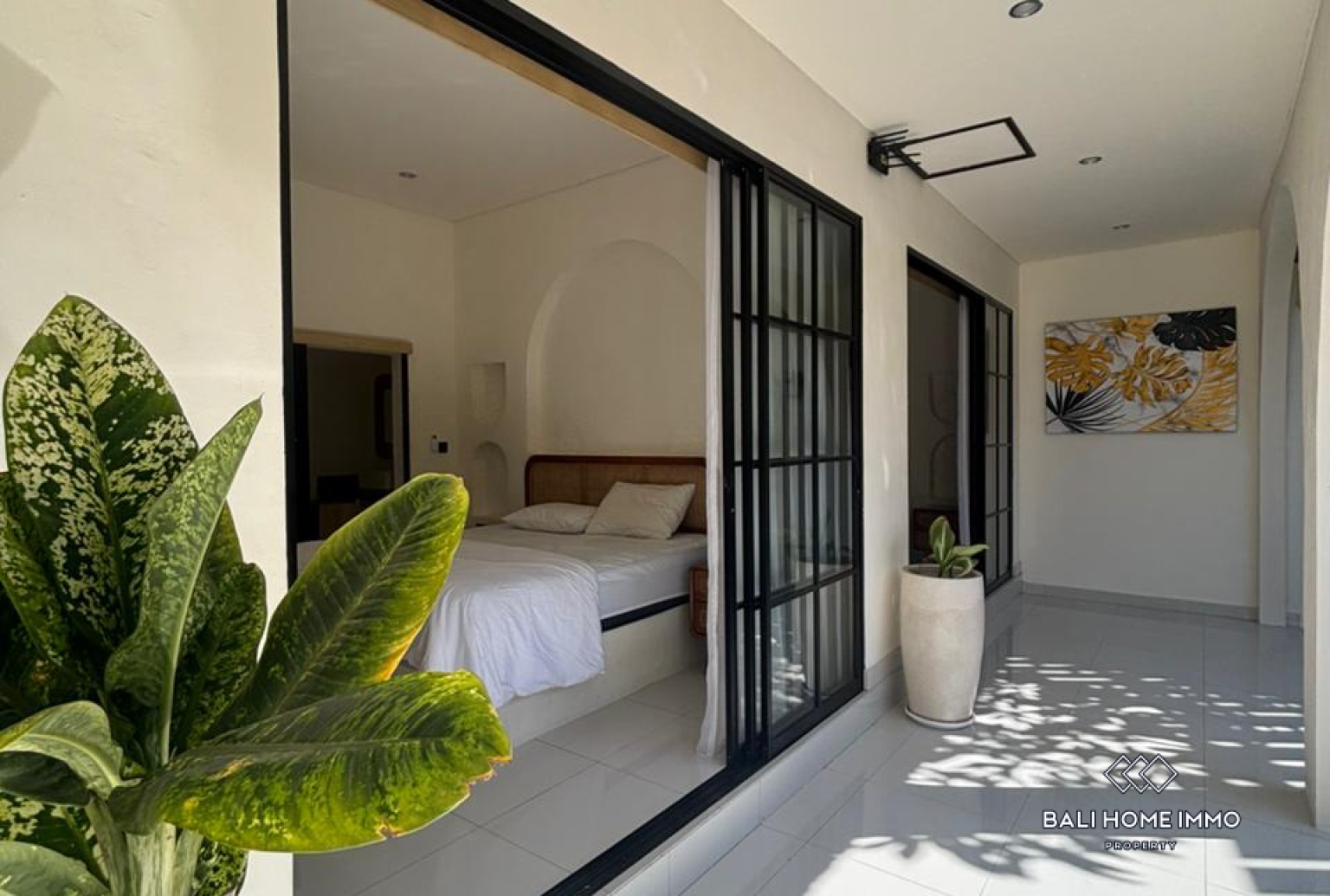 Brand New Semi-Furnished 2 Bedroom Mediterranean Villa For Rent Yearly in Kerobokan view 10