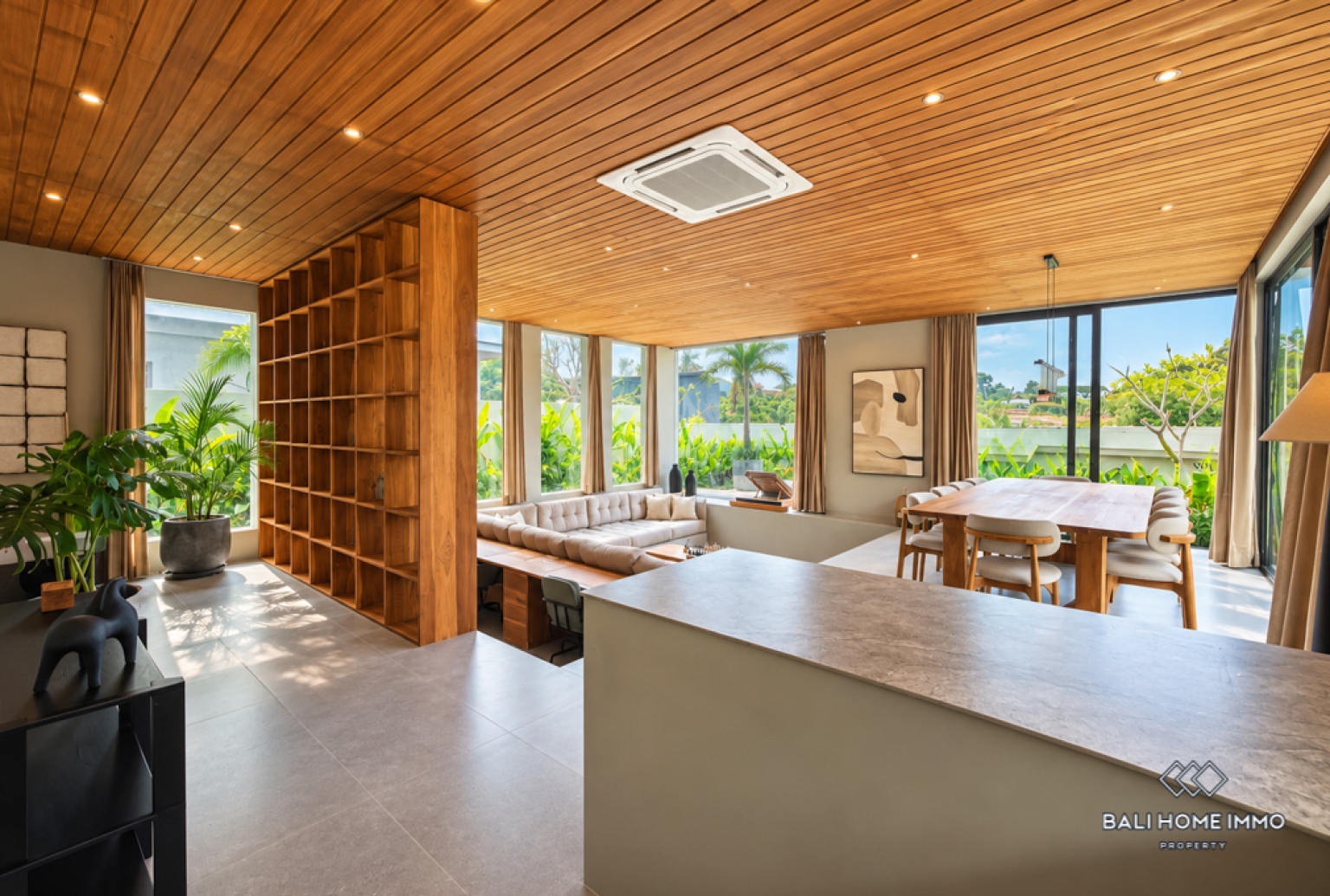 Brand New Stunning 5 Bedroom Villa for Sale Leasehold in Bali Pererenan North Side view 9