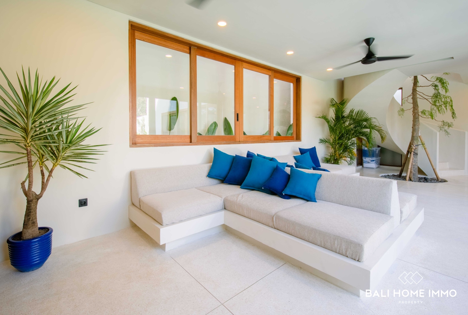 Villa tropicale neuve de 2 chambres à vendre et à louer près de la plage de Balangan view 8