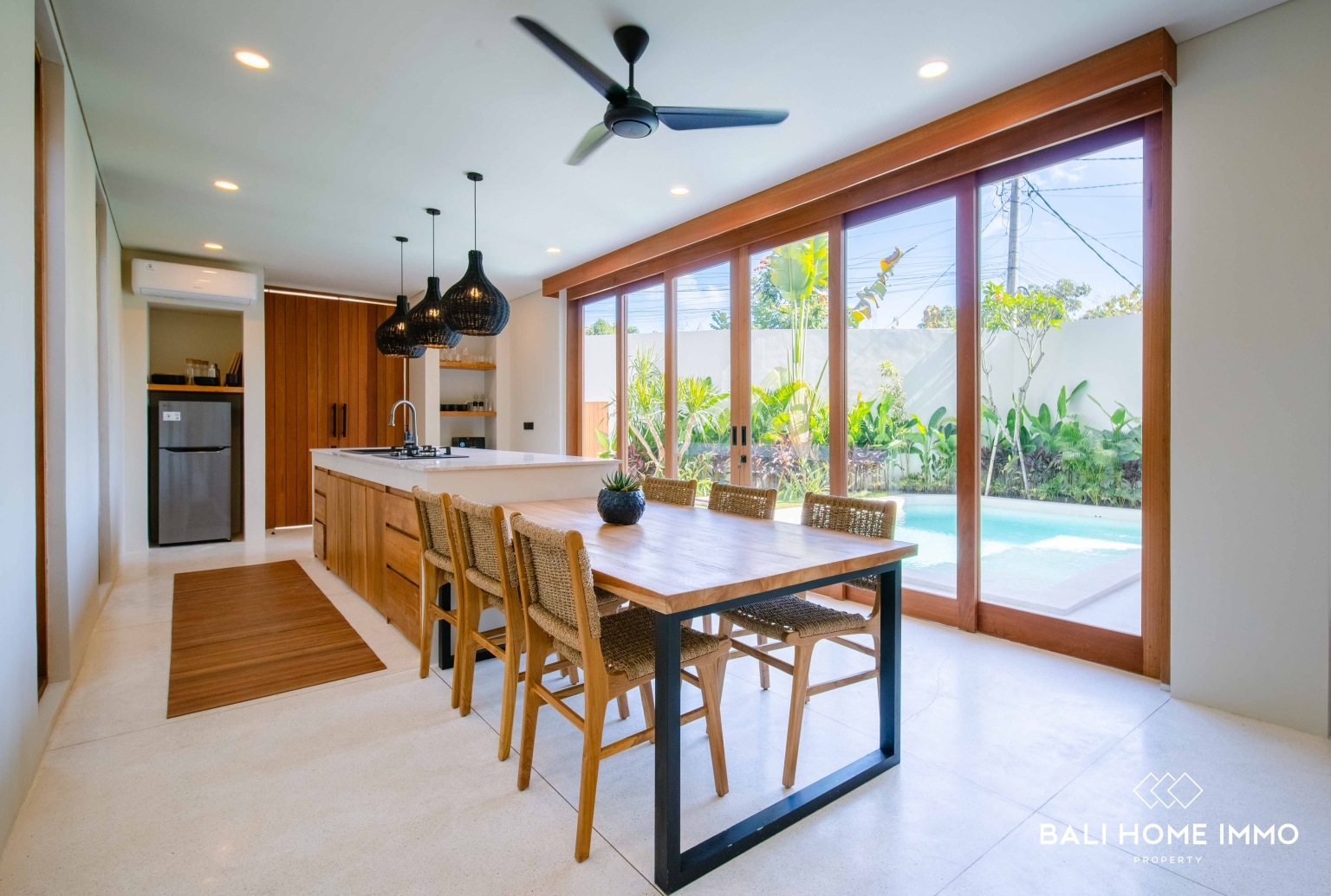 Villa tropicale neuve de 2 chambres à vendre et à louer près de la plage de Balangan view 12