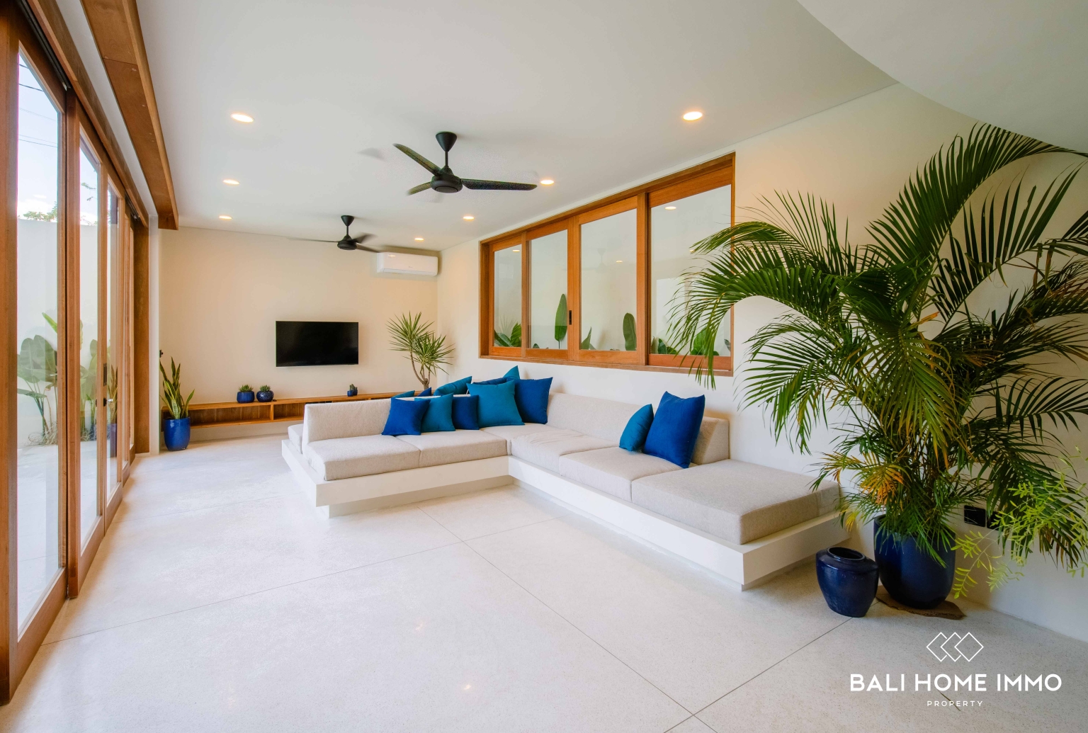 Villa tropicale neuve de 2 chambres à vendre et à louer près de la plage de Balangan view 7