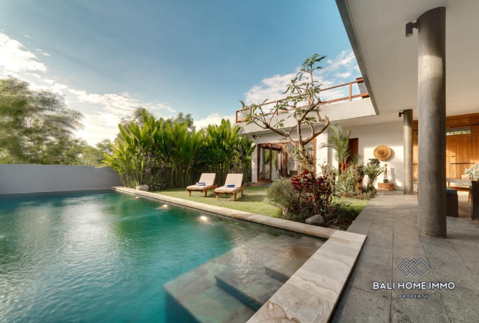Breathtaking Ocean View 3 Bedroom Villa for Sale Freehold and Leasehold in Ungasan view 3