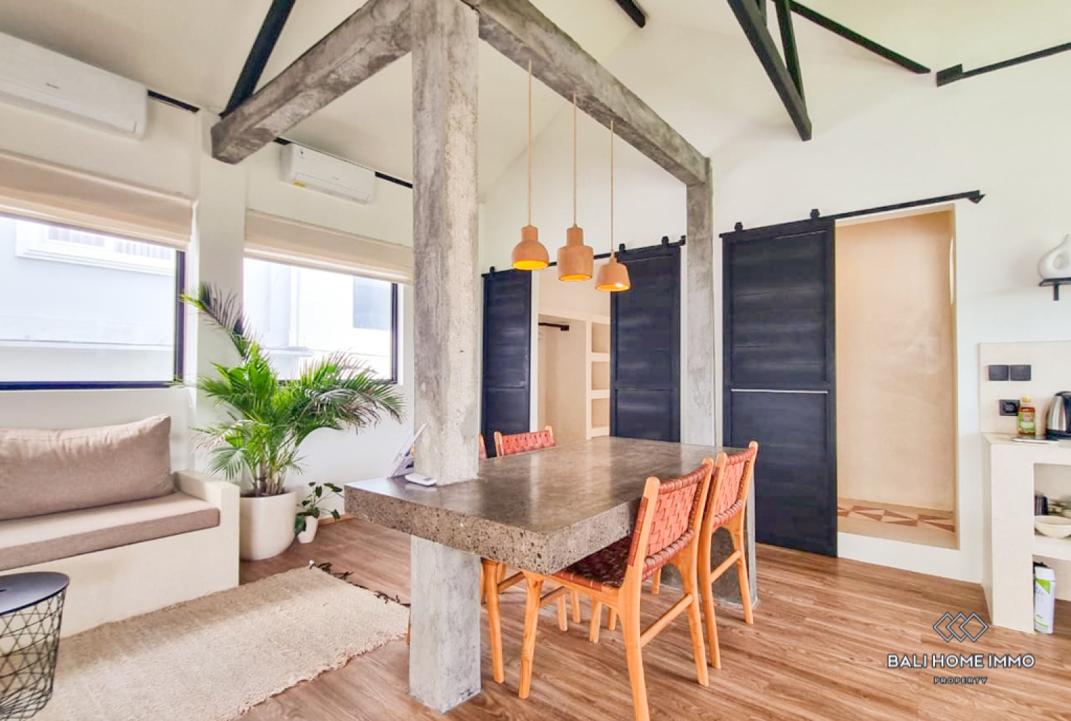 Charming 1 Bedroom Apartment for Monthly Rental in Bali Canggu Berawa view 5