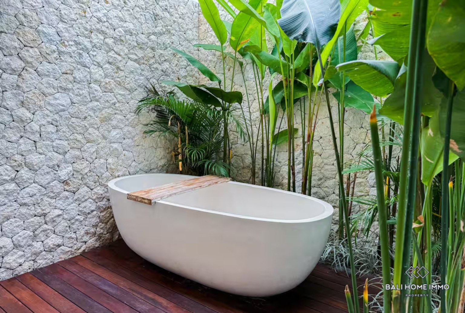 Charming 1 Bedroom Villa for Sale Leasehold in Bali Canggu Berawa view 18