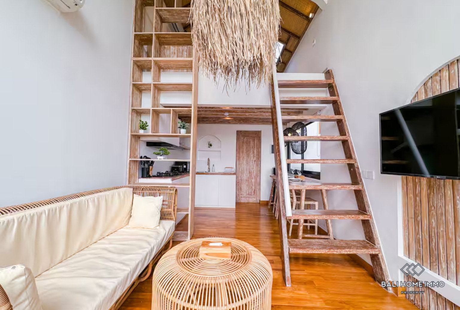 Charming 1 Bedroom Villa for Sale Leasehold in Bali Canggu Berawa view 4