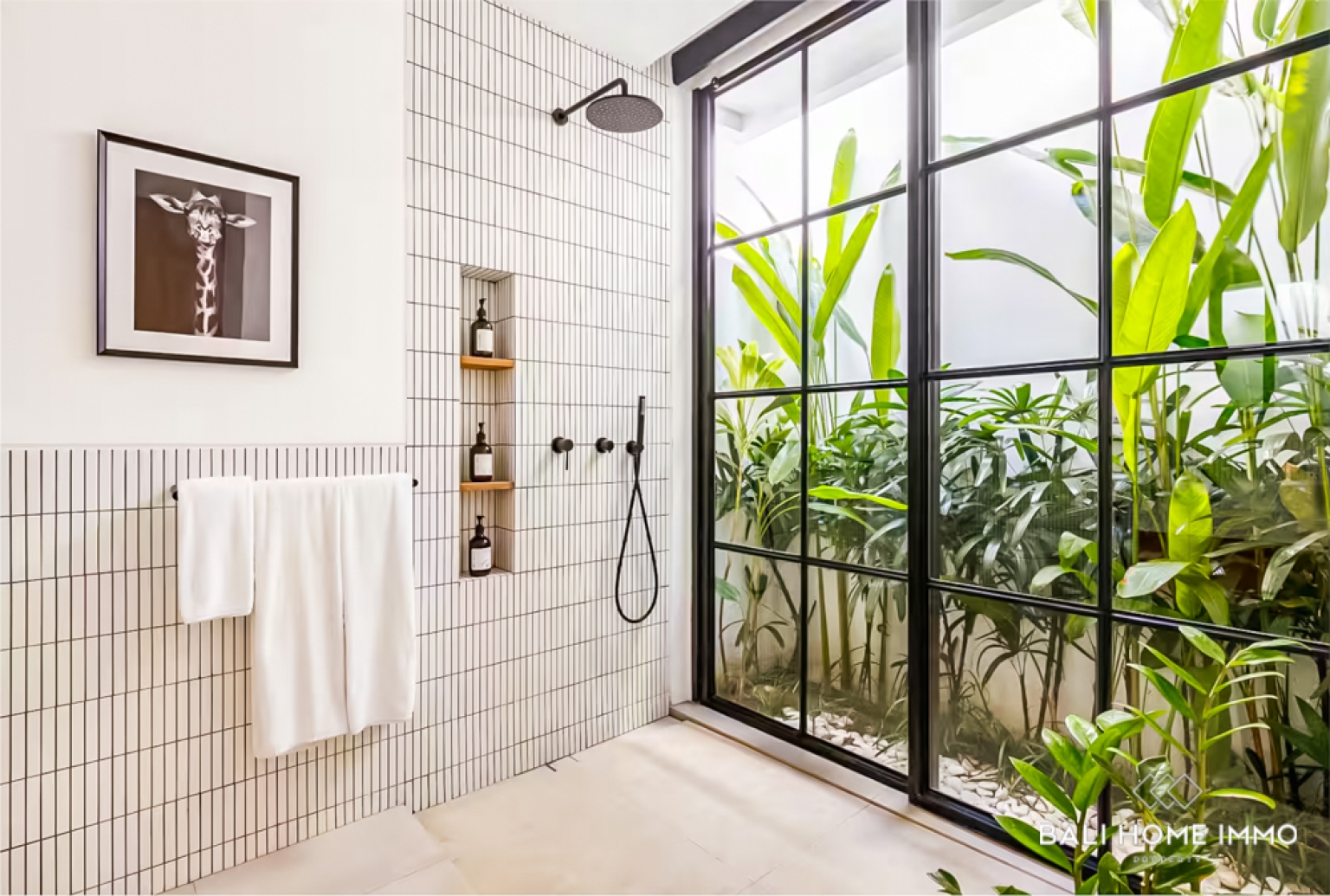 CHARMING 1 BEDROOM VILLA FOR SALE LEASEHOLD IN BINGIN view 8