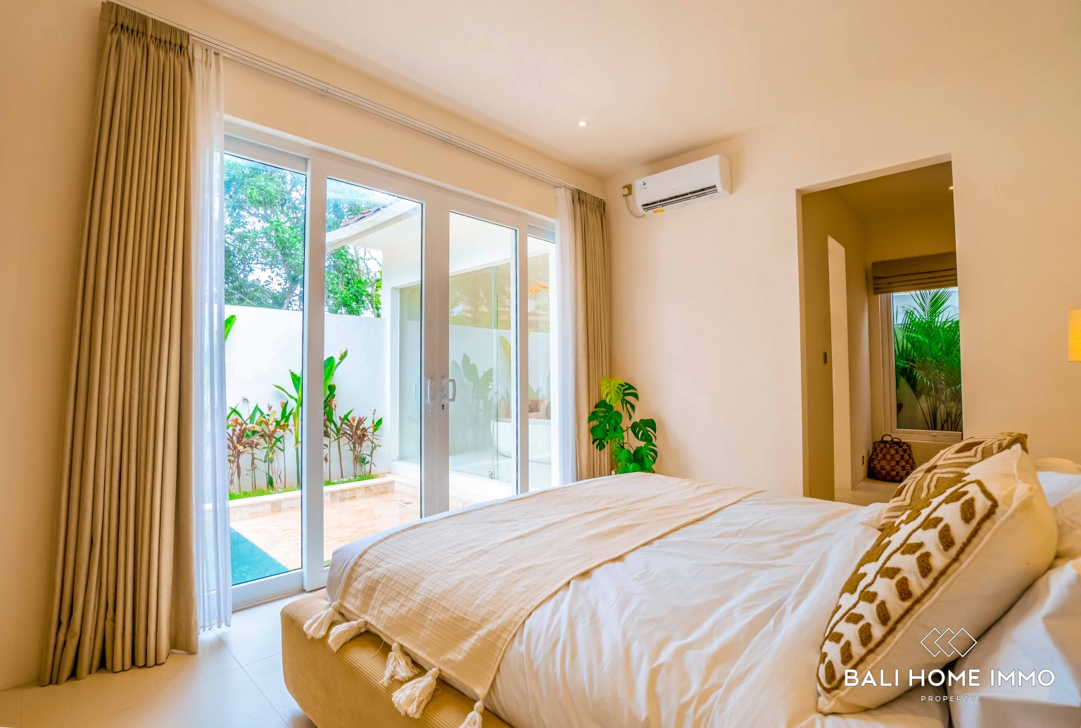 Charming 1-Bedroom Villa for Sale Leasehold in Ungasan view 12