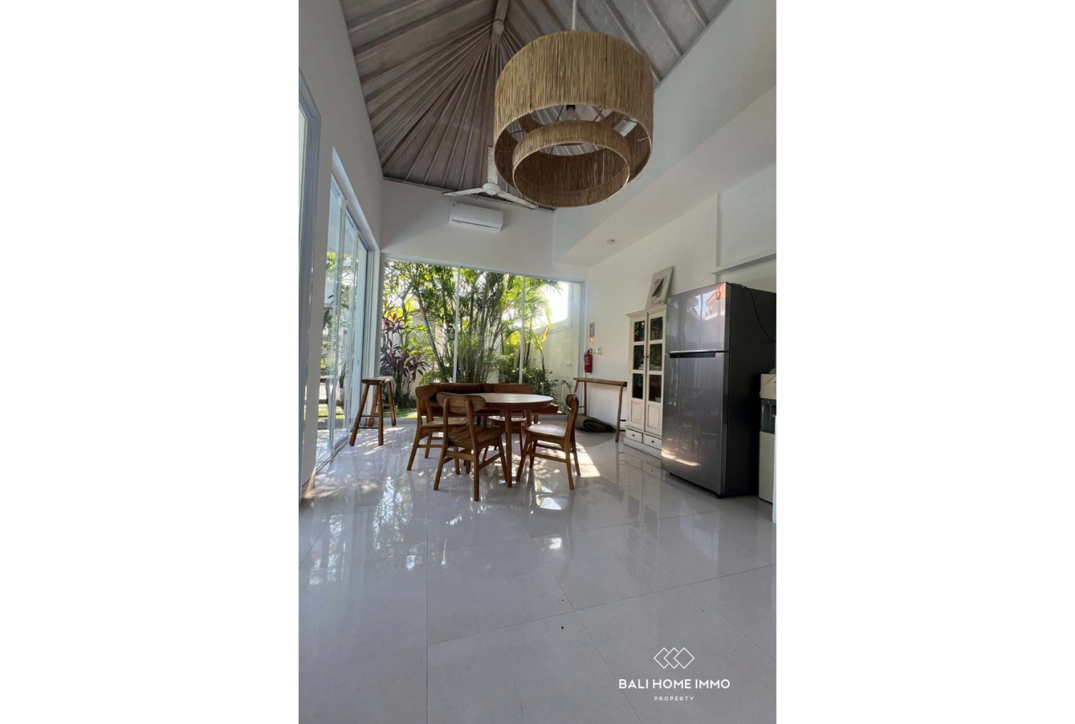 CHARMING 2 BEDROOM FOR YEARLY RENTAL in BERAWA BALI view 4