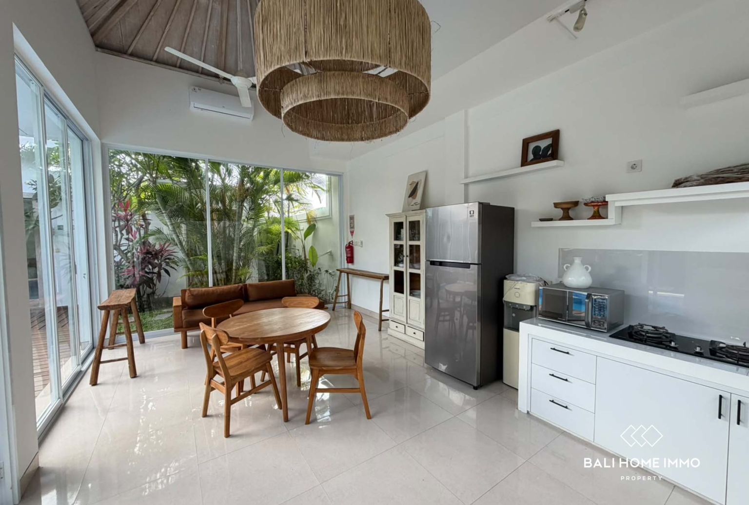 CHARMING 2 BEDROOM FOR YEARLY RENTAL in BERAWA BALI view 6
