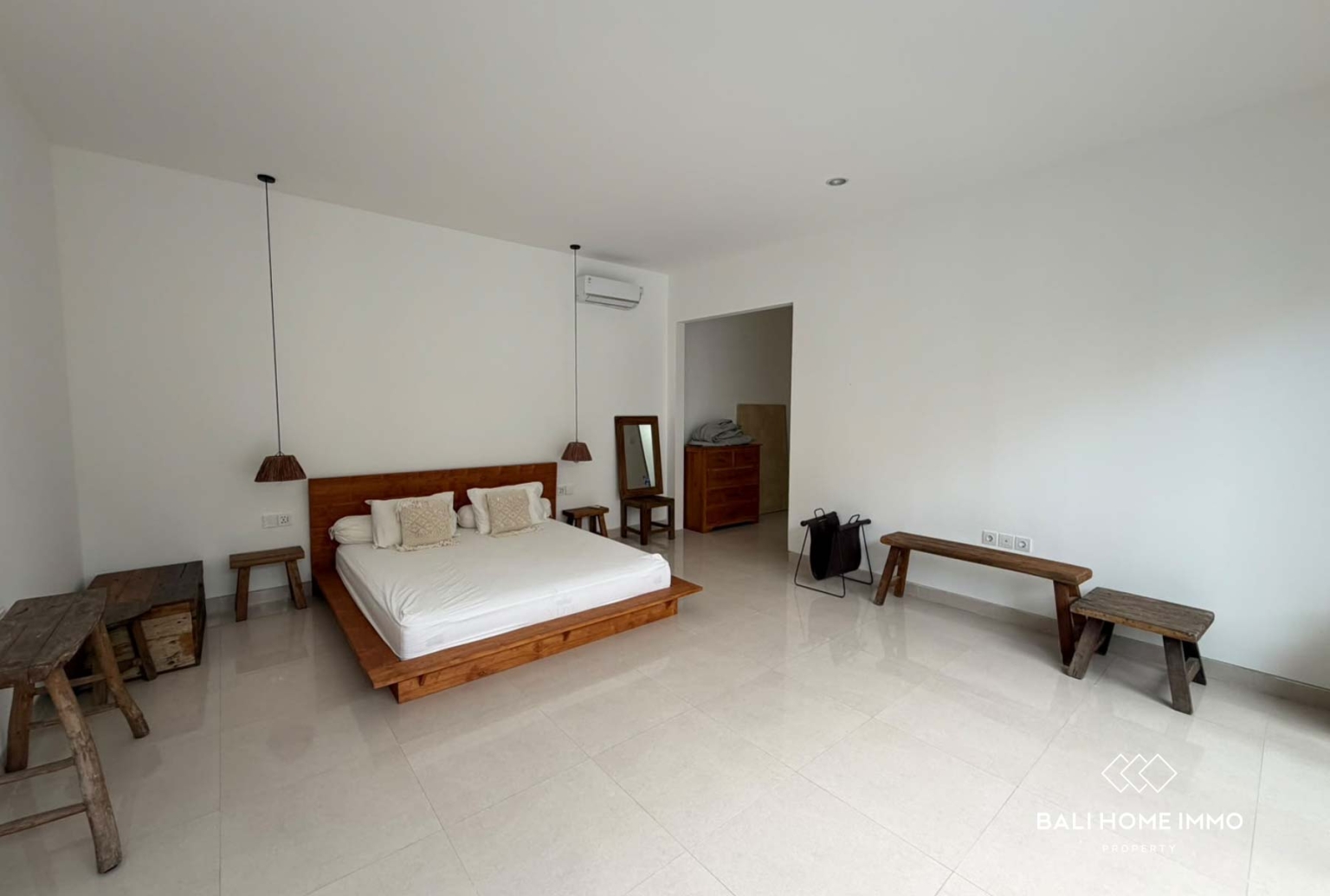 CHARMING 2 BEDROOM FOR YEARLY RENTAL in BERAWA BALI view 8