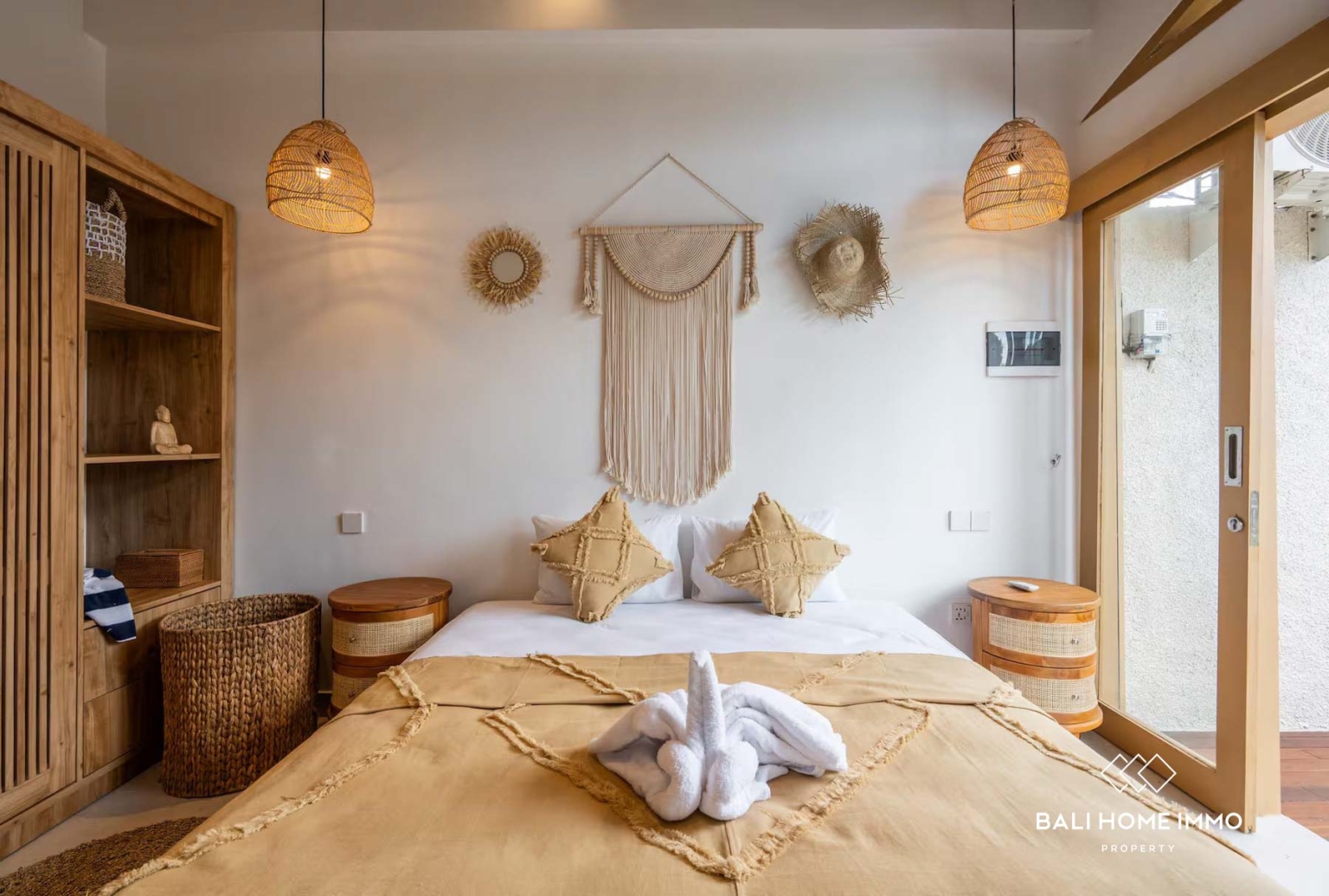 Charming 2 Bedroom Villa for Leasehold Sale in Canggu Bali view 12