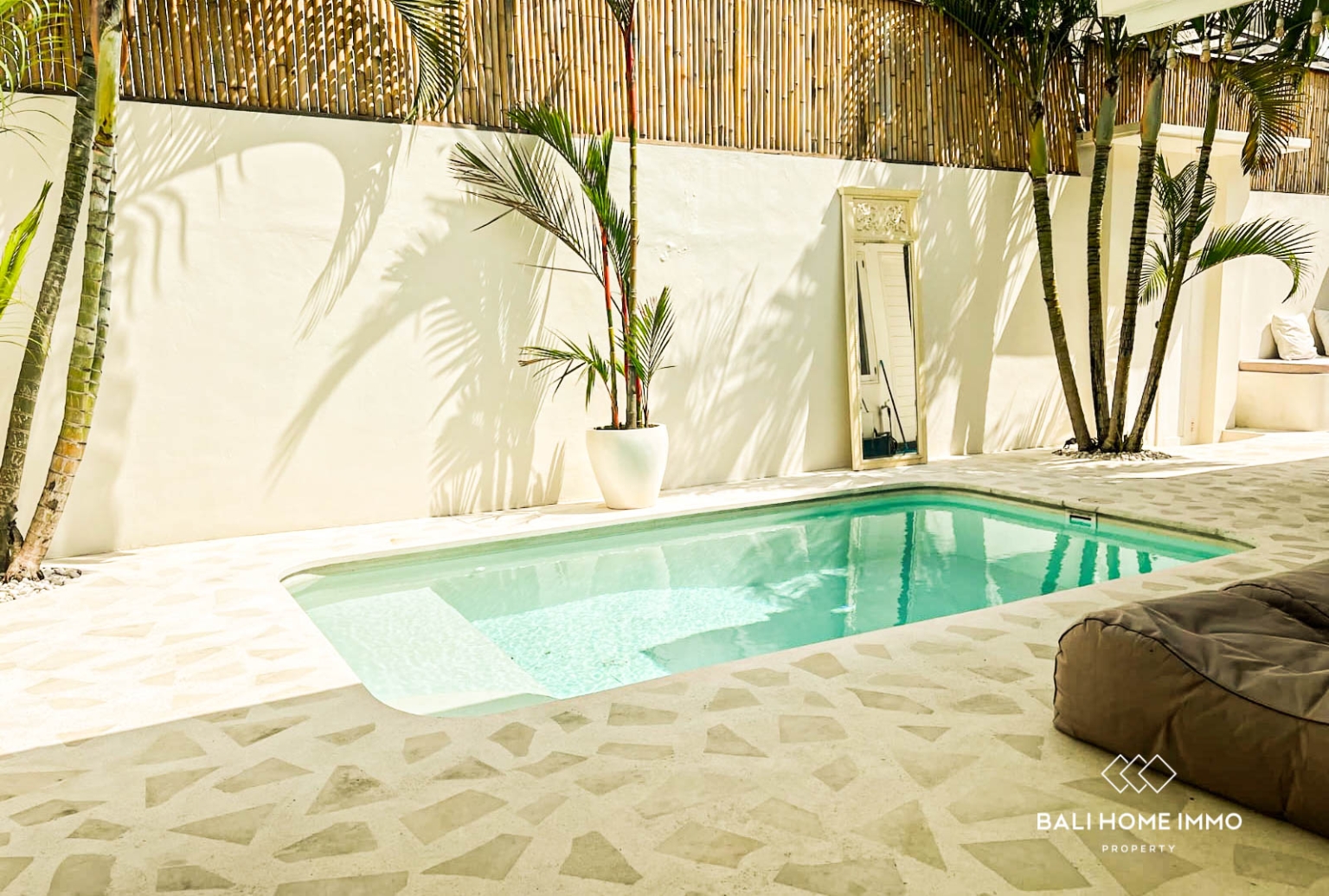 Charming 2 Bedroom Villa For Rent in Berawa view 9