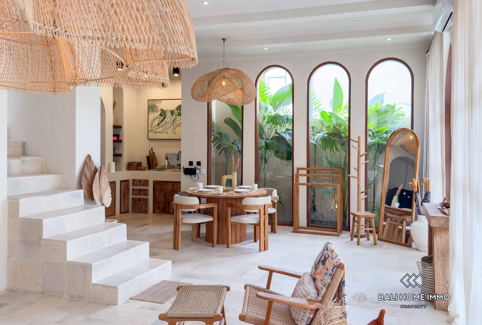 Charming 2-bedroom villa for rent in Canggu Berawa view 6