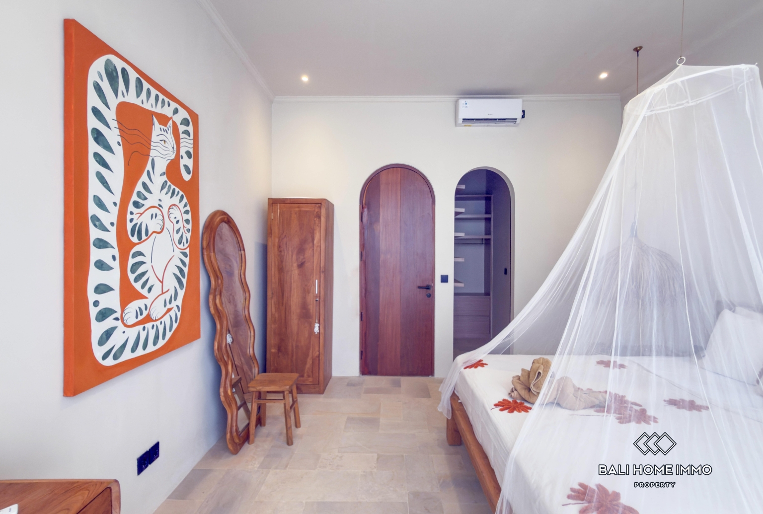 Charming 2-bedroom villa for rent in Canggu Berawa view 15