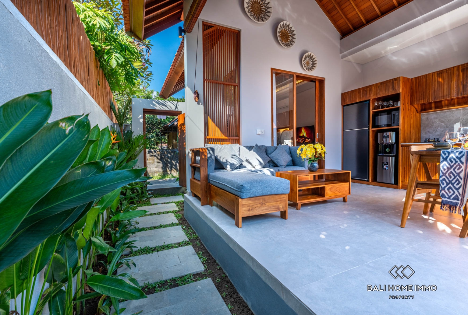 Charming 2 bedroom villa for rent in Ubud view 3