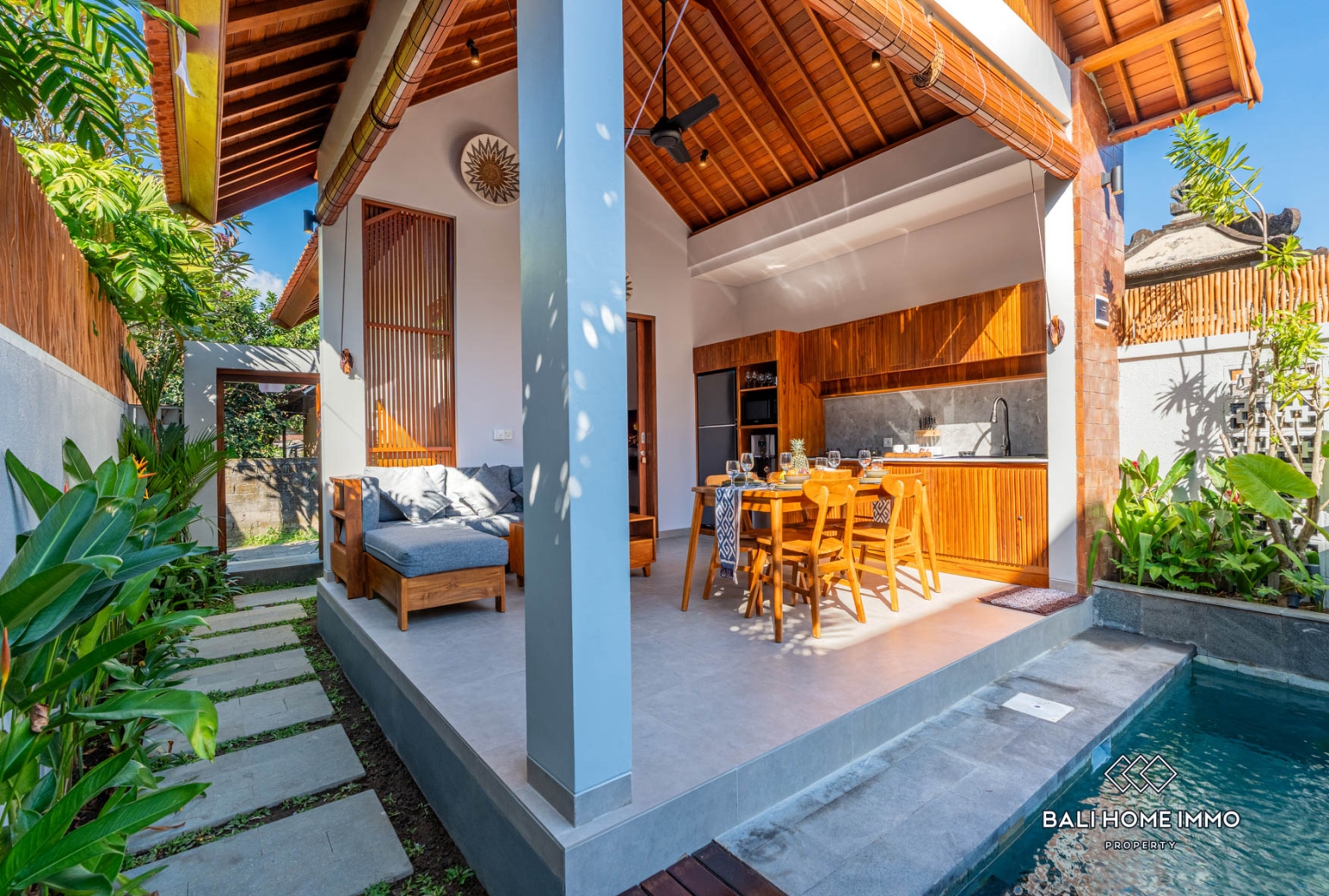 Charming 2 bedroom villa for rent in Ubud view 2