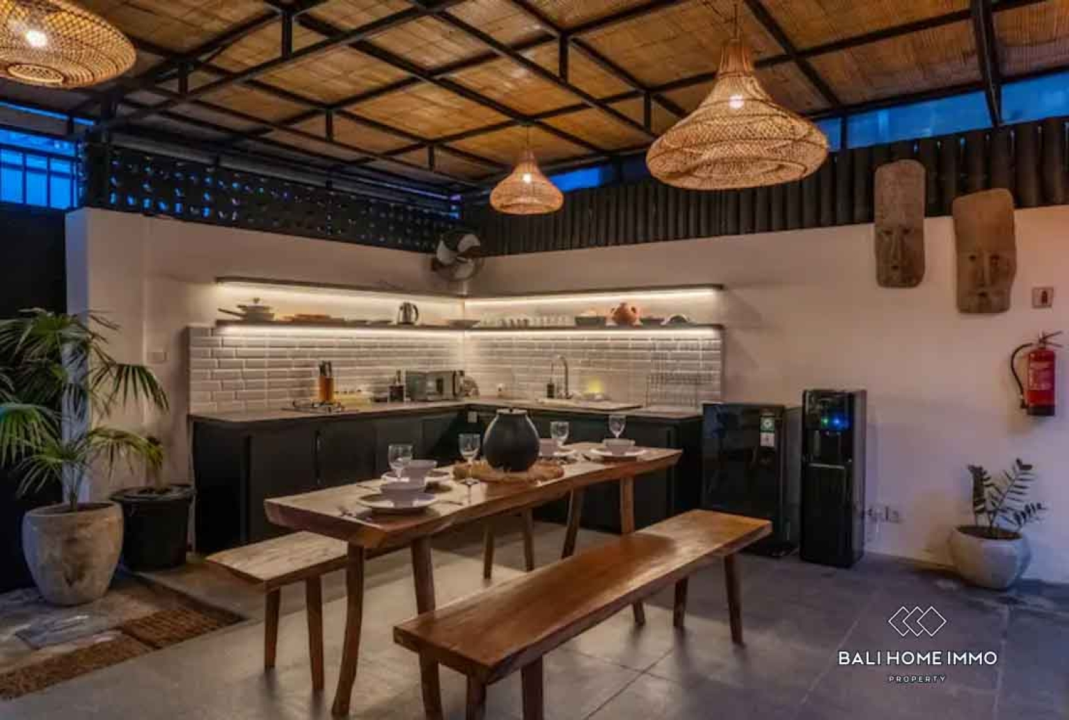 Charming 2 bedroom villa for sale and rent in Canggu Berawa view 3