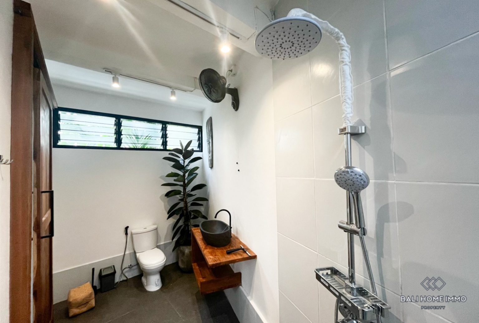 Charming 2 bedroom villa for sale and rent in Canggu Berawa view 8