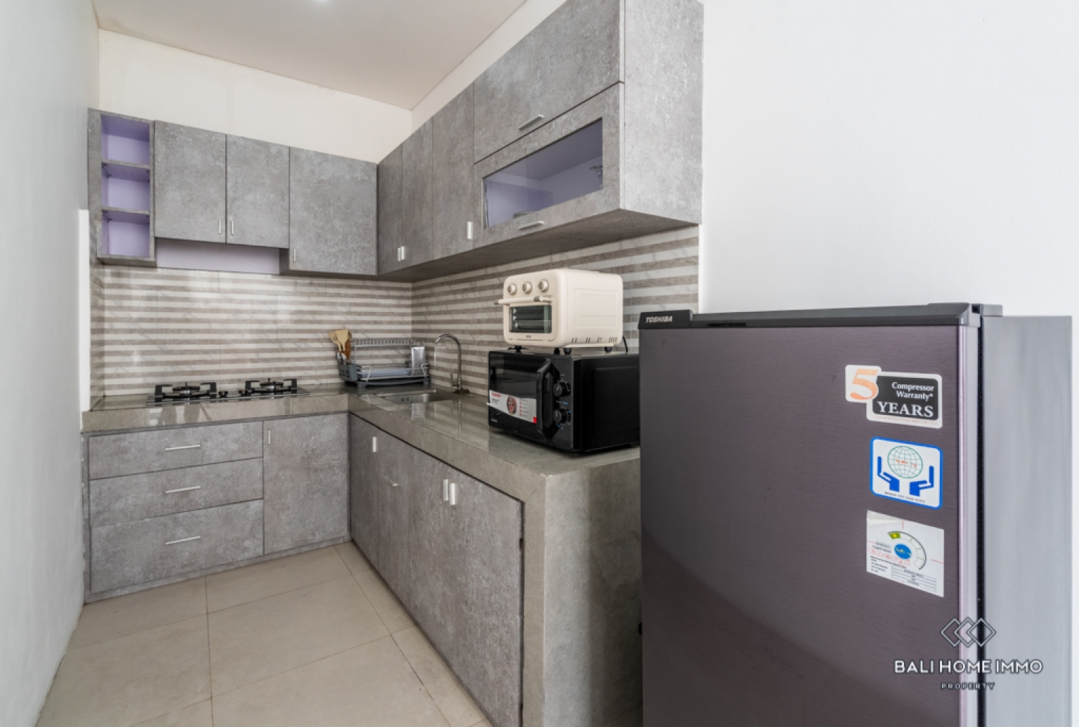 Charming 2 Bedroom Villa for Sale Freehold in Canggu Residential Side view 7