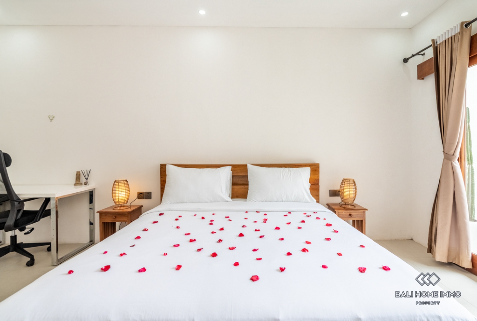 Charming 2 Bedroom Villa for Sale Freehold in Canggu Residential Side view 11