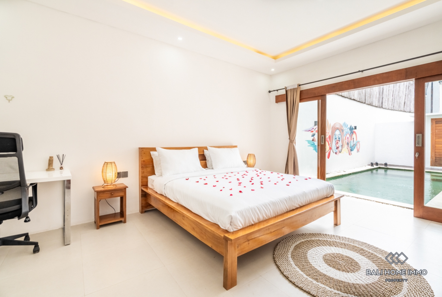 Charming 2 Bedroom Villa for Sale Freehold in Canggu Residential Side view 8