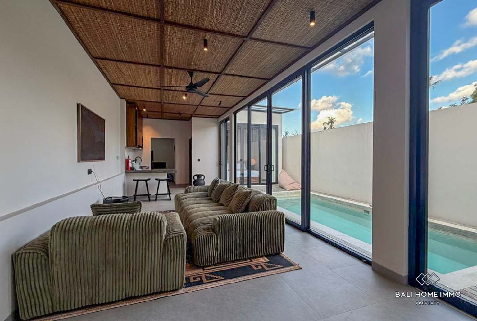 Charming 2 bedroom villa for sale in Canggu Bali view 2