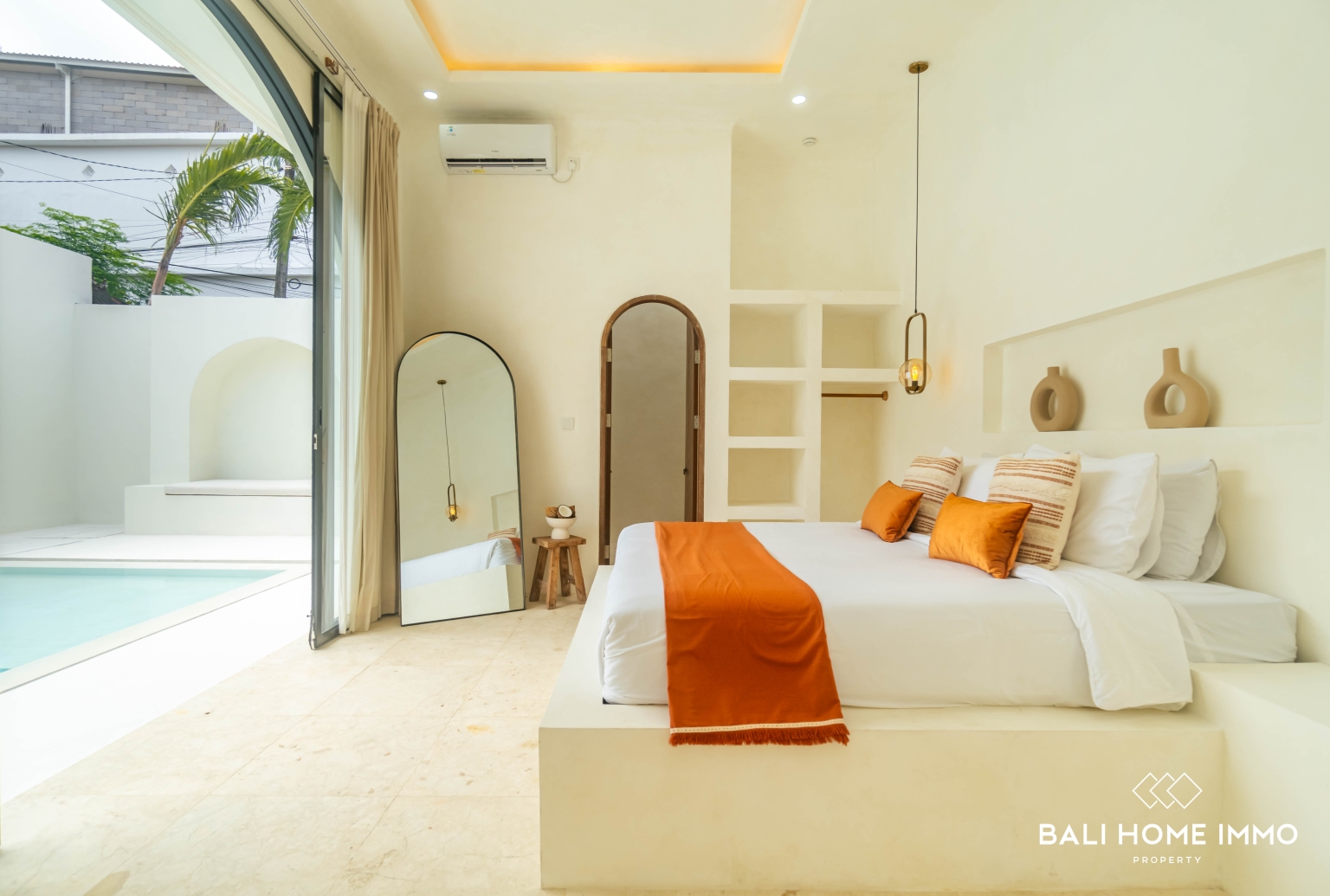 Charming 2 bedroom villa for sale in Canggu Residential side view 20