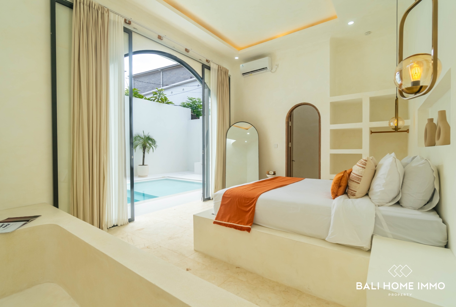 Charming 2 bedroom villa for sale in Canggu Residential side view 18