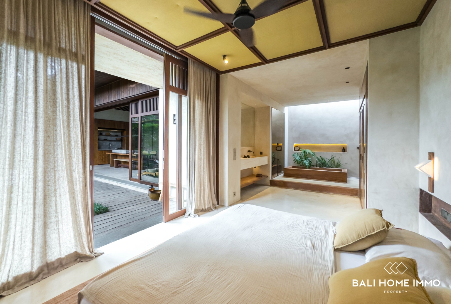 Charming 2 bedroom villa for sale in Pererenan view 15