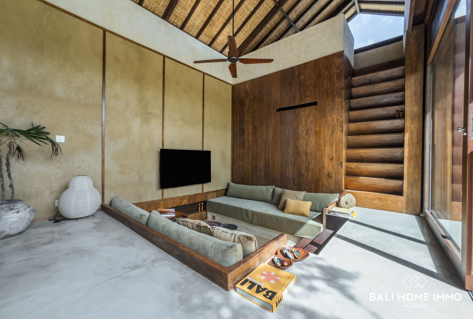 Charming 2 bedroom villa for sale in Pererenan view 5