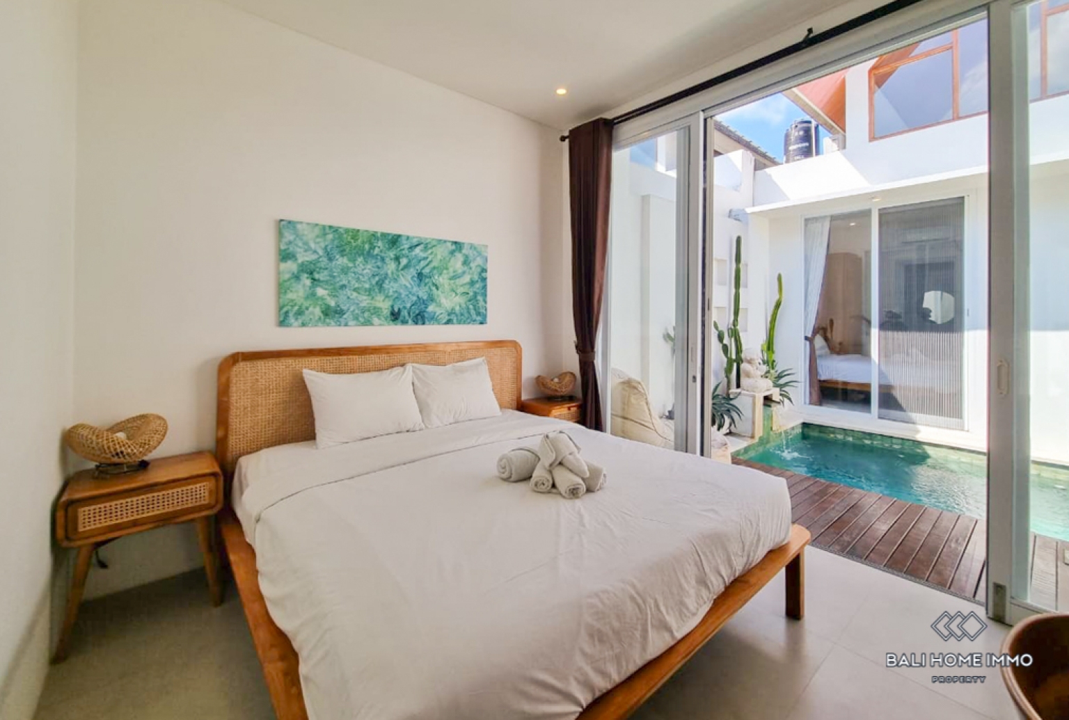 Charming 2 Bedroom Villa for Sale Leasehold in Bali Kerobokan view 9