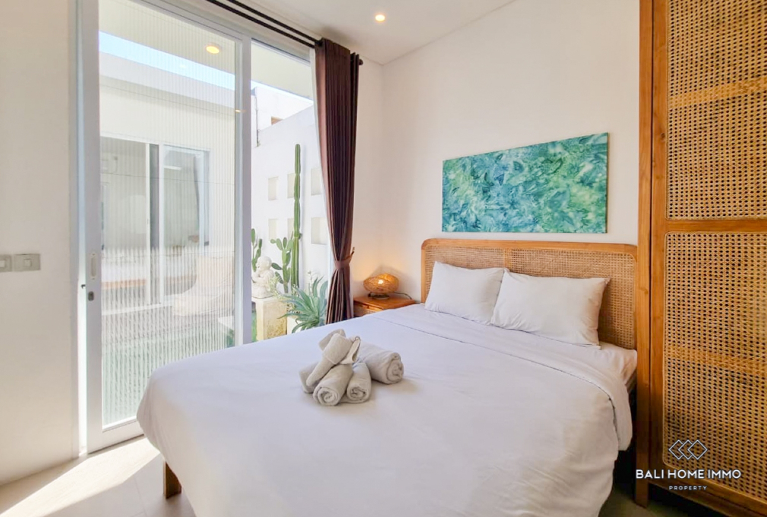 Charming 2 Bedroom Villa for Sale Leasehold in Bali Kerobokan view 12