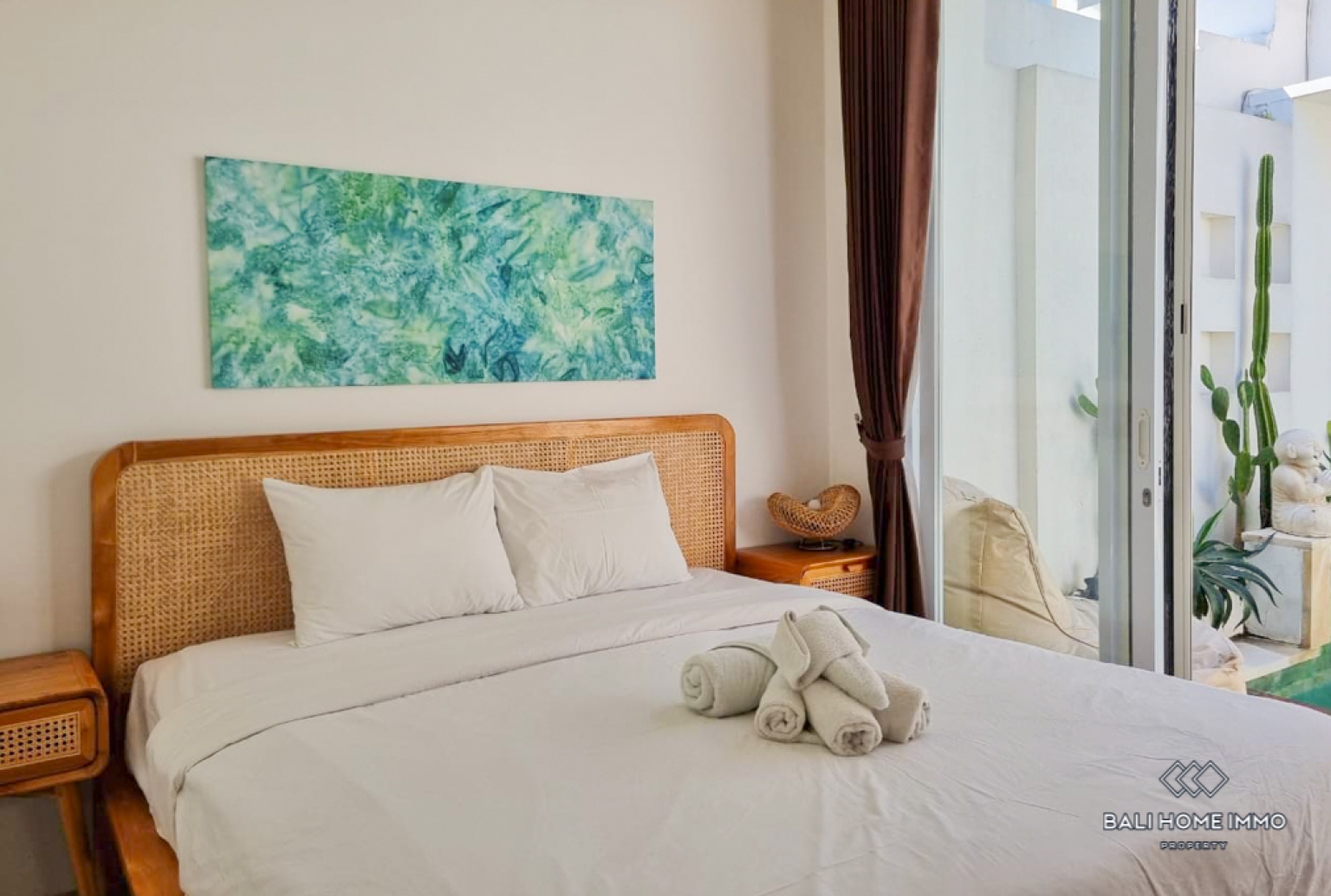 Charming 2 Bedroom Villa for Sale Leasehold in Bali Kerobokan view 10
