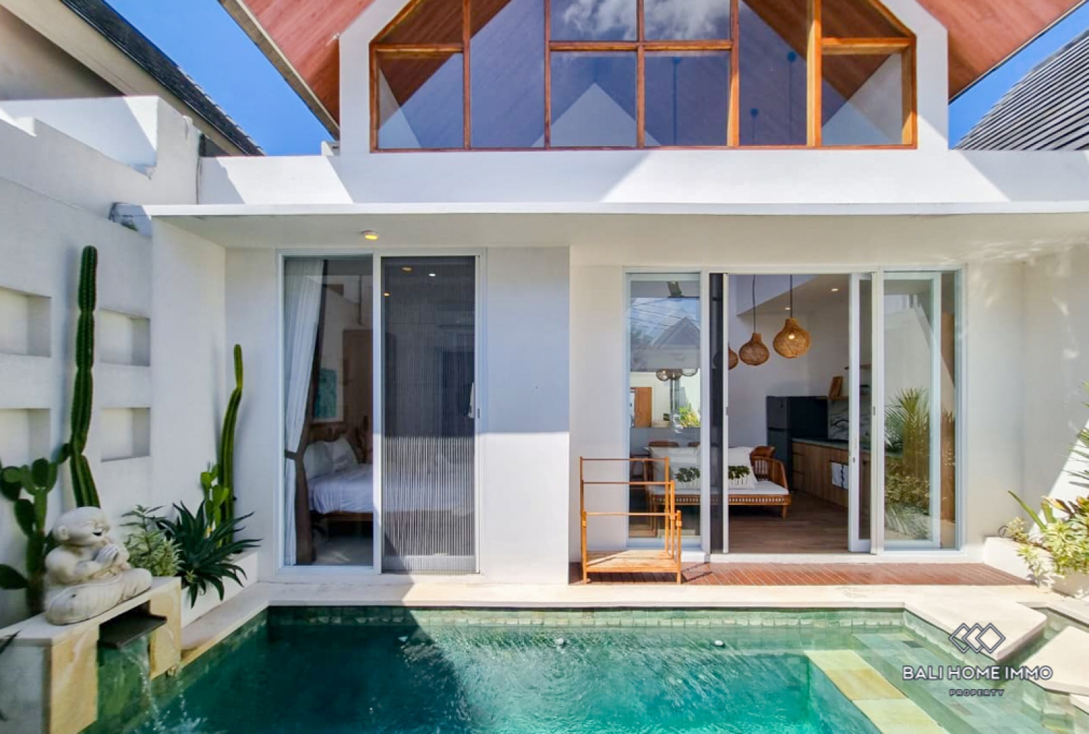 Charming 2 Bedroom Villa for Sale Leasehold in Bali Kerobokan view 17