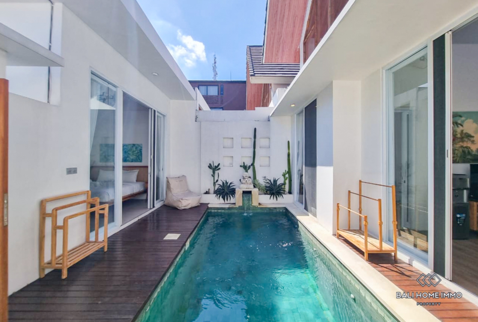 Charming 2 Bedroom Villa for Sale Leasehold in Bali Kerobokan view 16