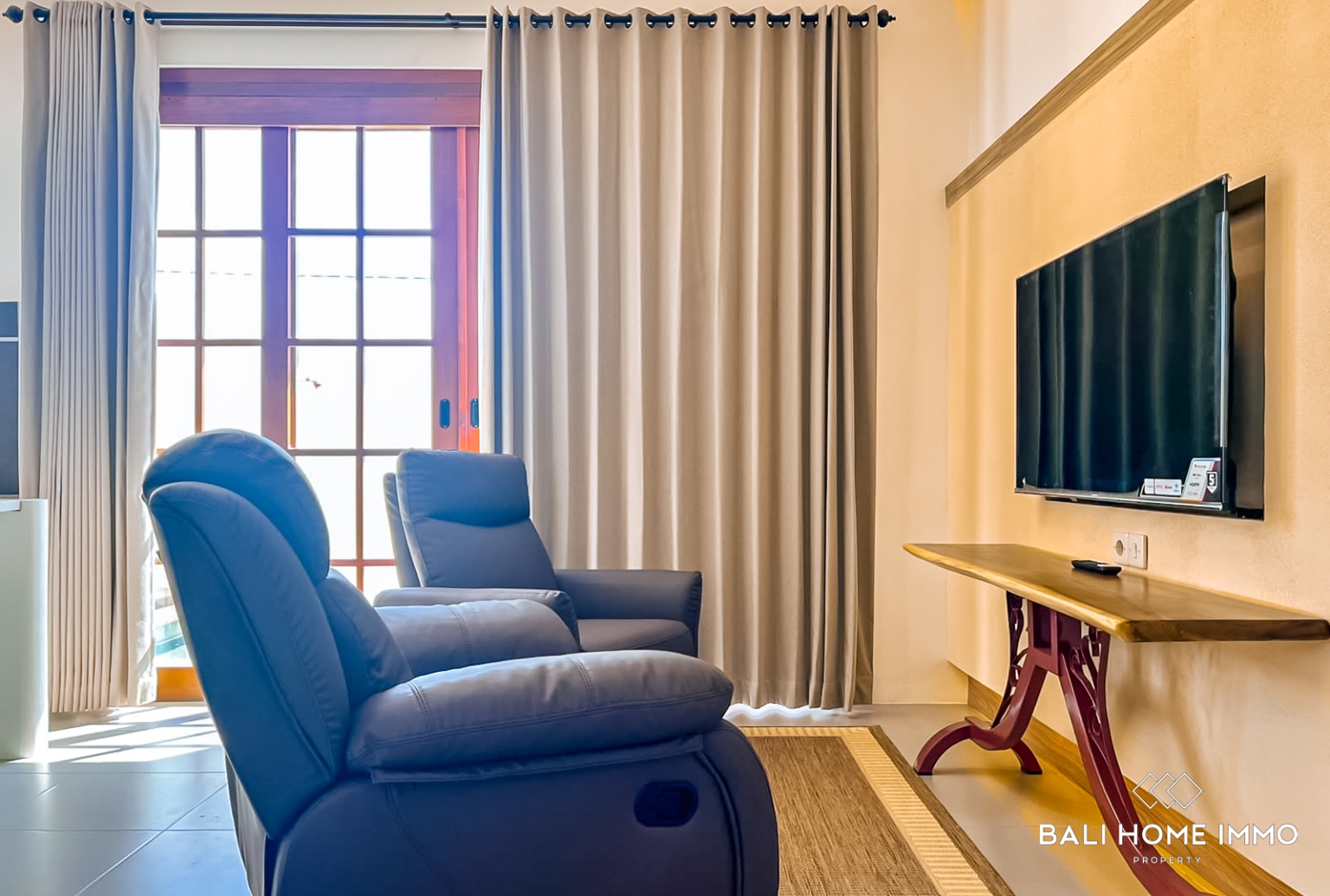 Charming 2 Bedroom Villa for Sale Leasehold and Freehold Near Pandawa Beach view 6