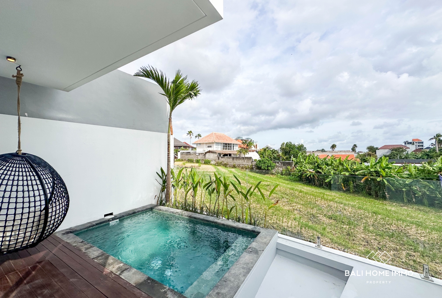 Charming 2-Bedroom Villa with ricefield view for Sale in Berawa view 15
