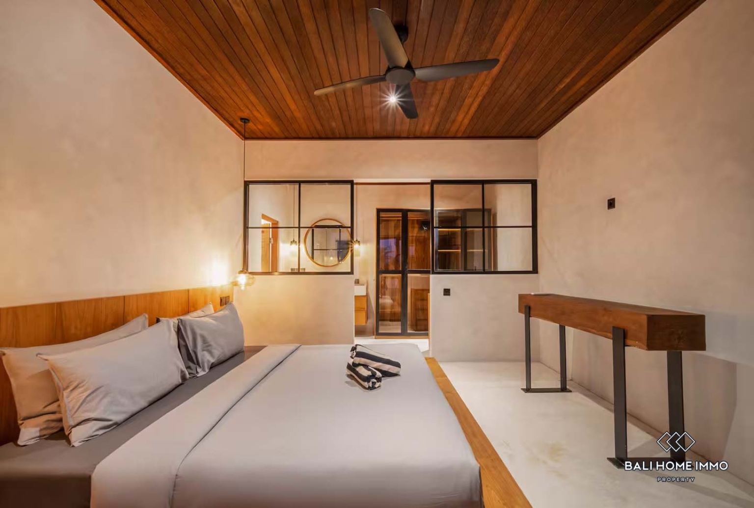 Charming 2 Bedrooms villa for sale leasehold in Bali - Canggu Berawa view 17