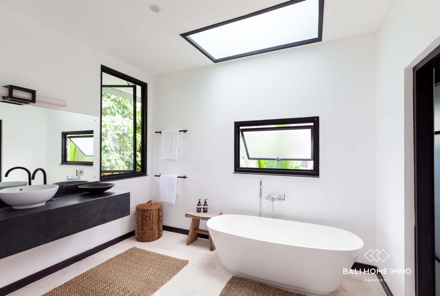 Charmante villa de 3 chambres à vendre en droit de superficie (leasehold) à Berawa, Bali view 15