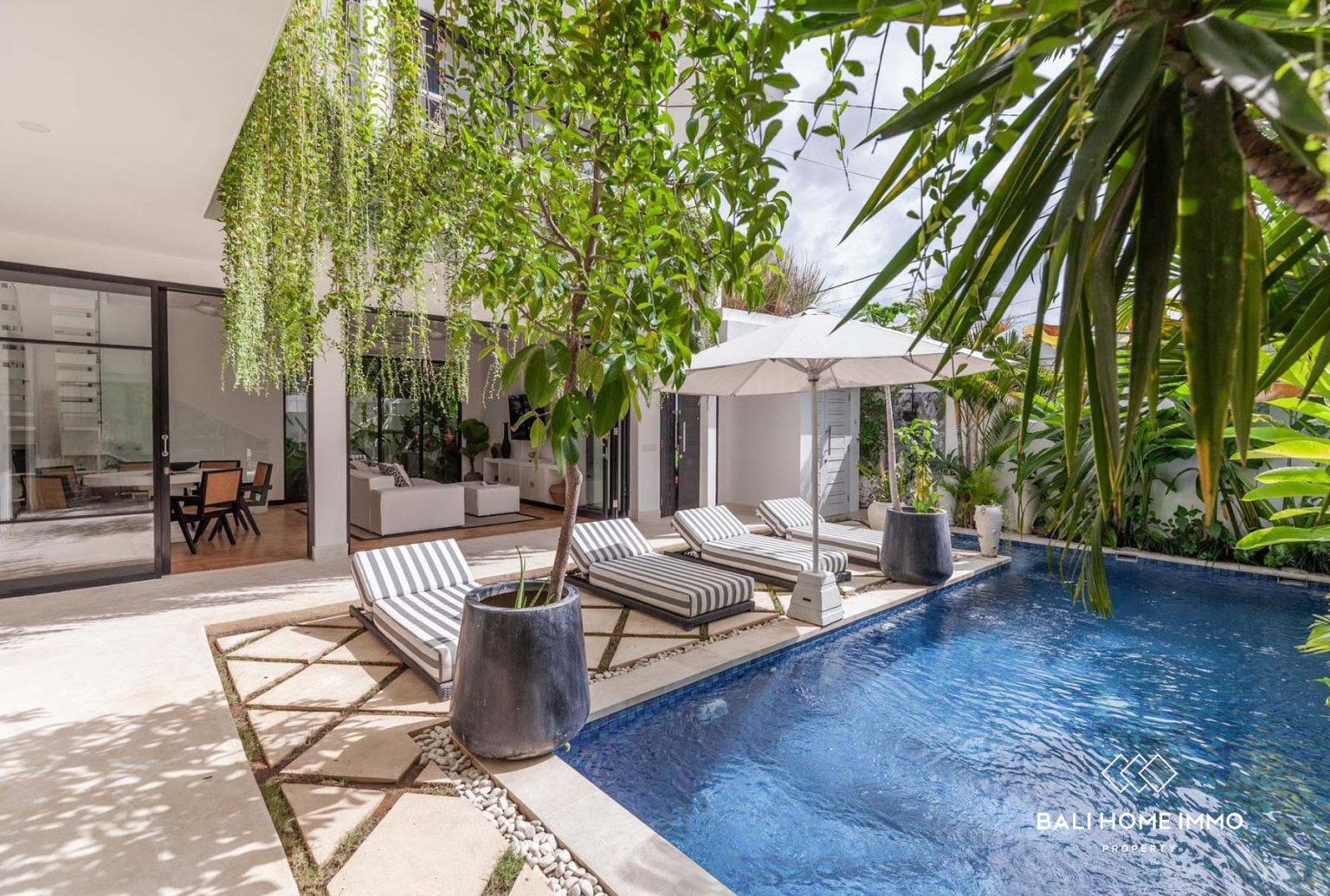 Charmante villa de 3 chambres à vendre en droit de superficie (leasehold) à Berawa, Bali view 21