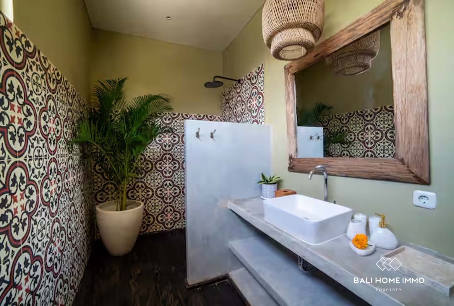 Charming 3 Bedroom Villa for Leasehold Sale in Canggu Bali view 13