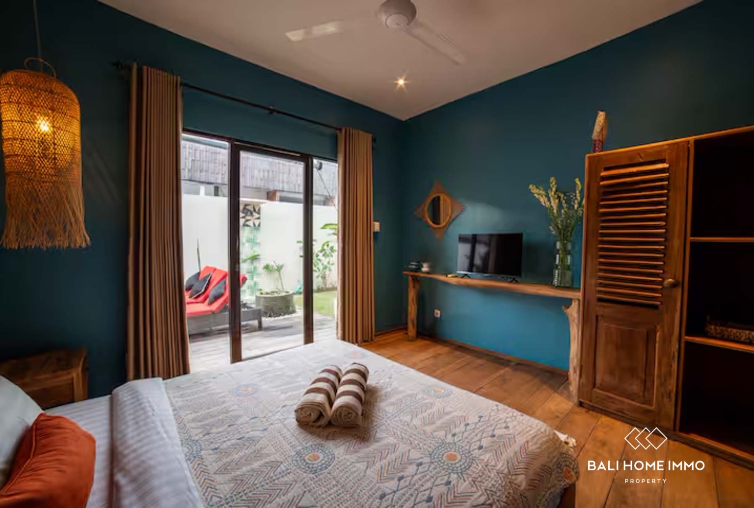 Charming 3 Bedroom Villa for Leasehold Sale in Canggu Bali view 7
