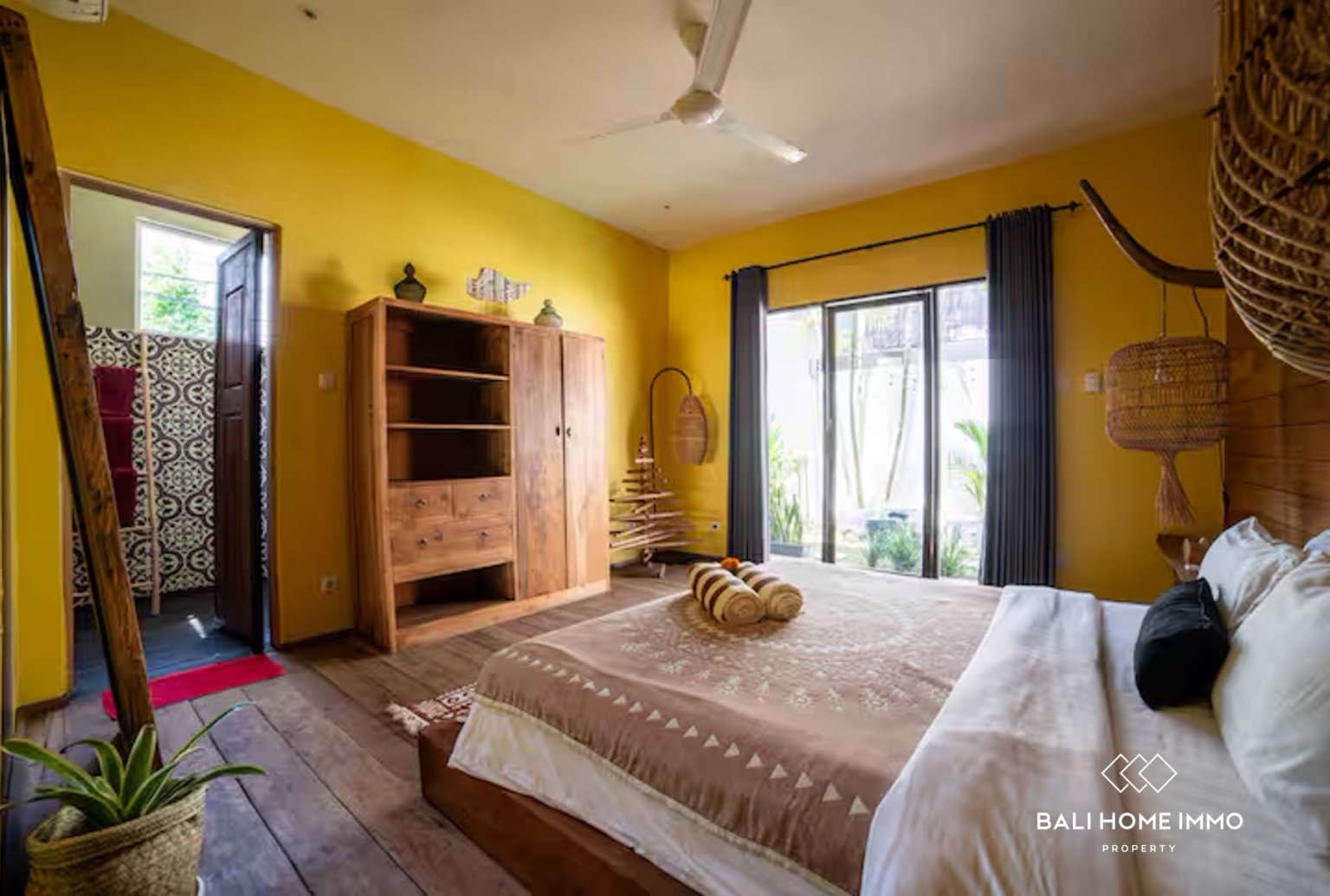 Charming 3 Bedroom Villa for Leasehold Sale in Canggu Bali view 11