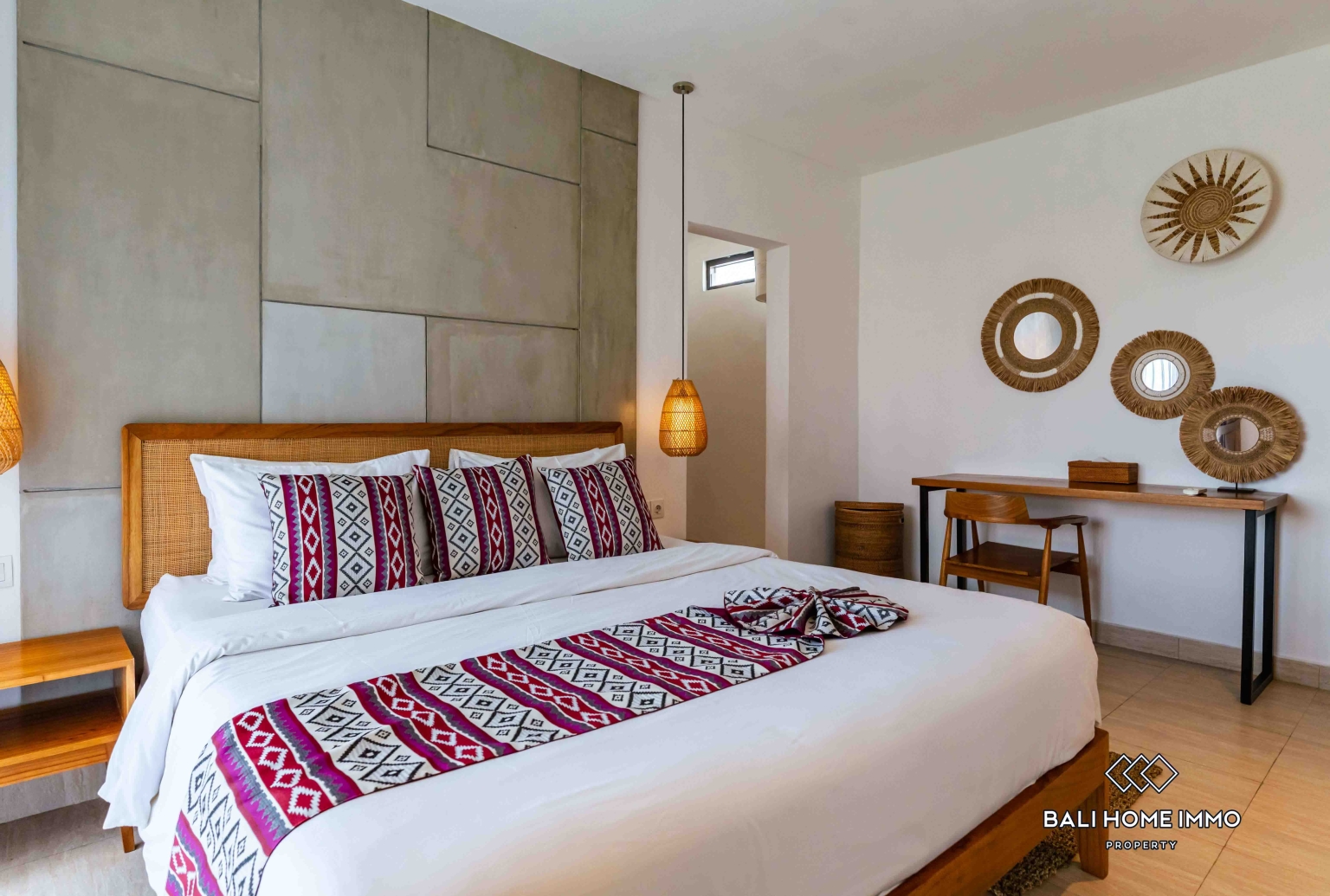Charming 3 Bedroom Villa for Sale and Rent in Bali Canggu Residential Side view 17