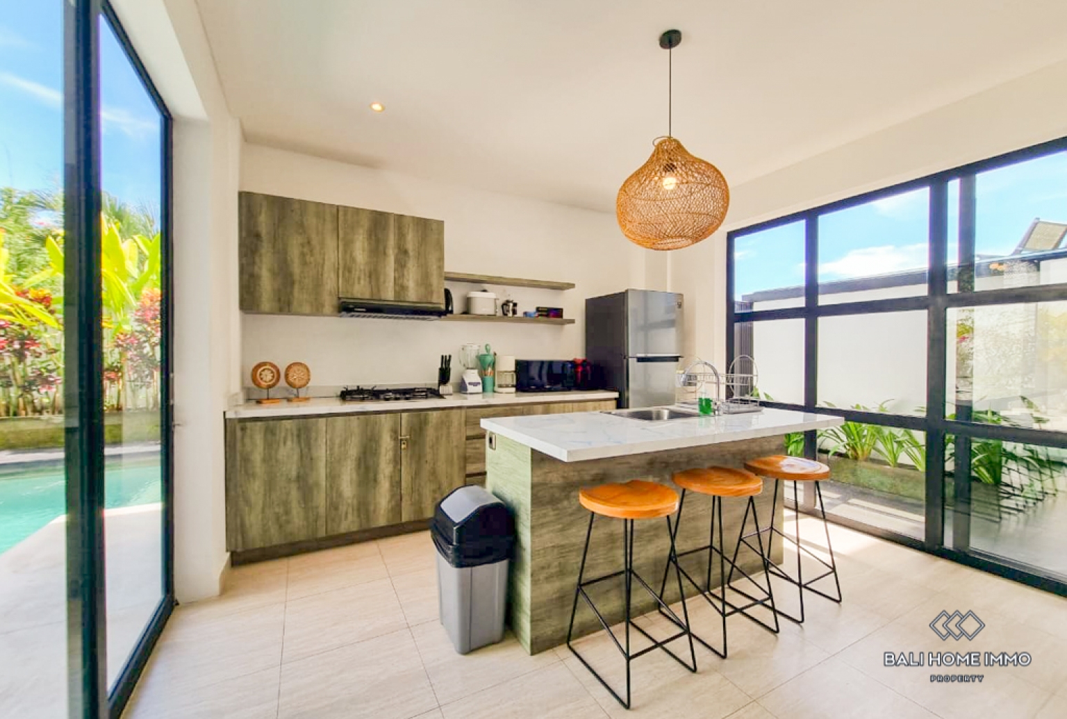 Villa Menawan dengan 3 Kamar untuk Dijual dan Disewa di Kawasan Perumahan Canggu, Bali view 10