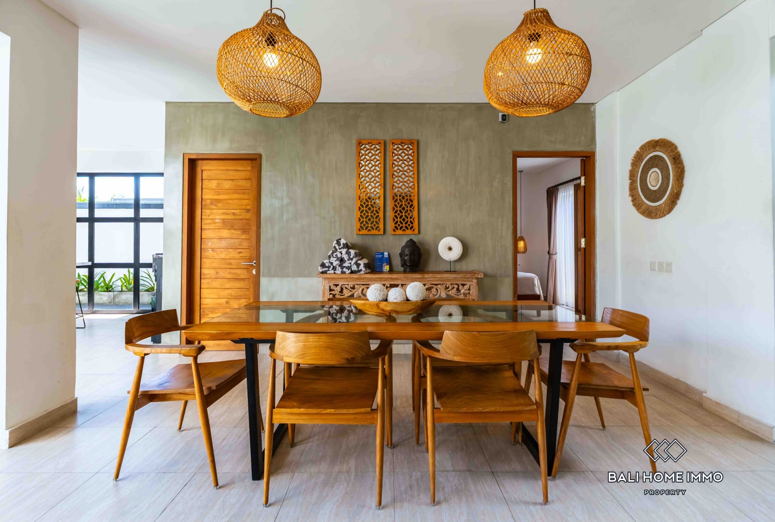 Charming 3 Bedroom Villa for Sale and Rent in Bali Canggu Residential Side view 9