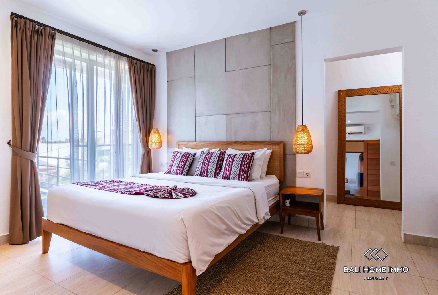 Charming 3 Bedroom Villa for Sale and Rent in Bali Canggu Residential Side view 16