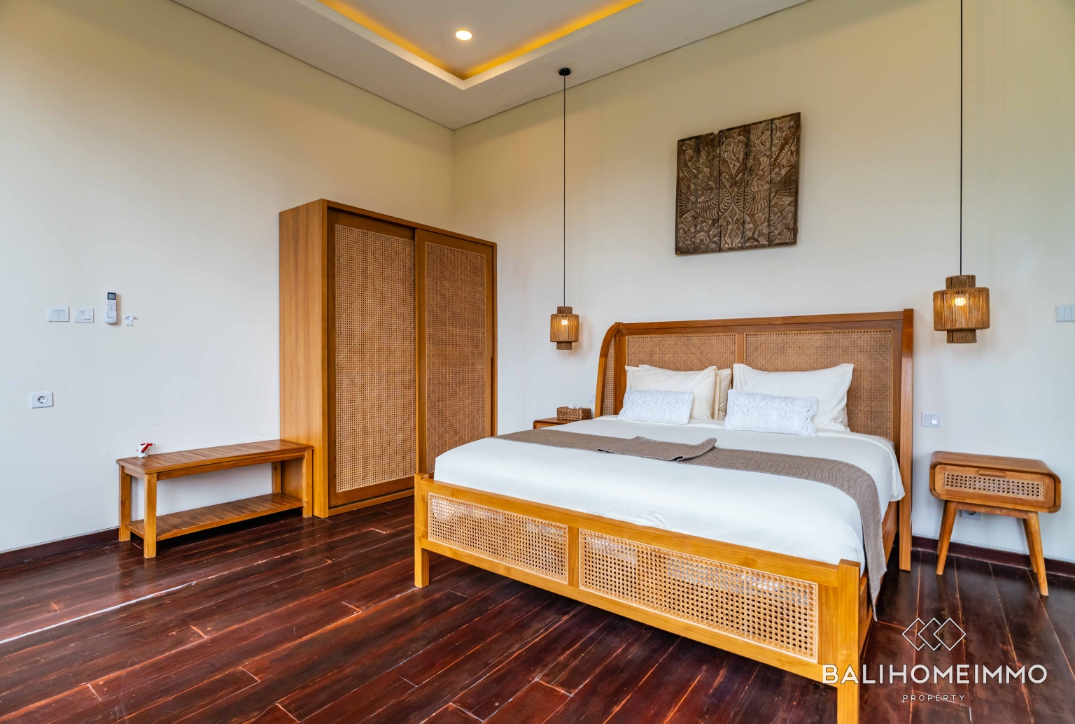 CHARMING 3 BEDROOM VILLA FOR SALE IN CANGGU BATU BOLONG BALI view 14