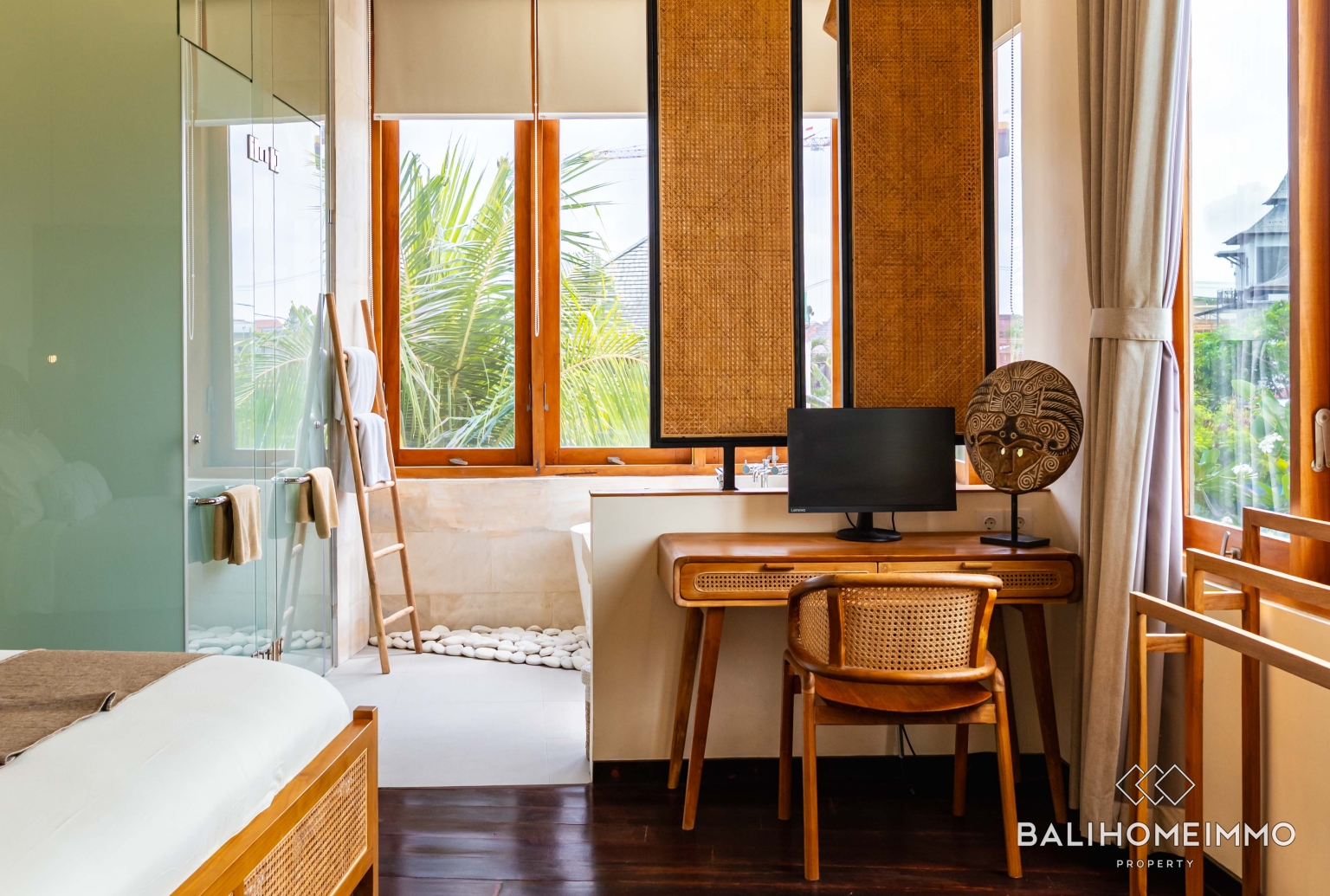CHARMING 3 BEDROOM VILLA FOR SALE IN CANGGU BATU BOLONG BALI view 18